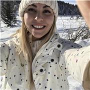 Buongiorno a tutti , mi chiamo Laura , sono un’insegnante di storia , geografia e italiano .
Non esitate a contattarti sul mio cellulare + per lezioni private